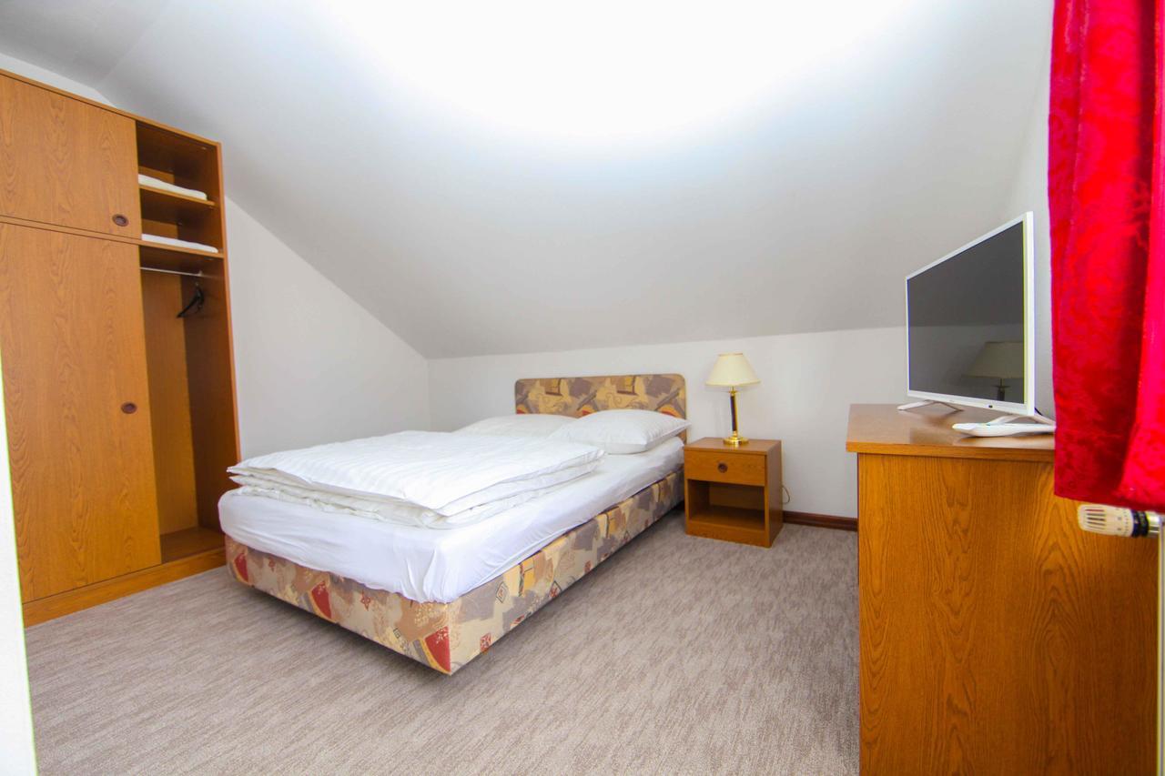 Hard Rock Rooms For Two Livno Esterno foto